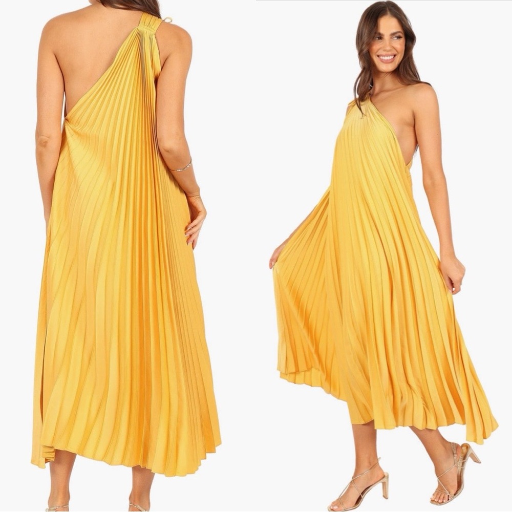 Petal & Pup Yellow Pleated Maxi Dress